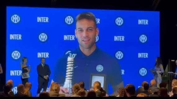 爱游戏 在线-劳塔罗获意甲绅士奖：很高兴连续两年获奖，感谢为我投票的球迷们